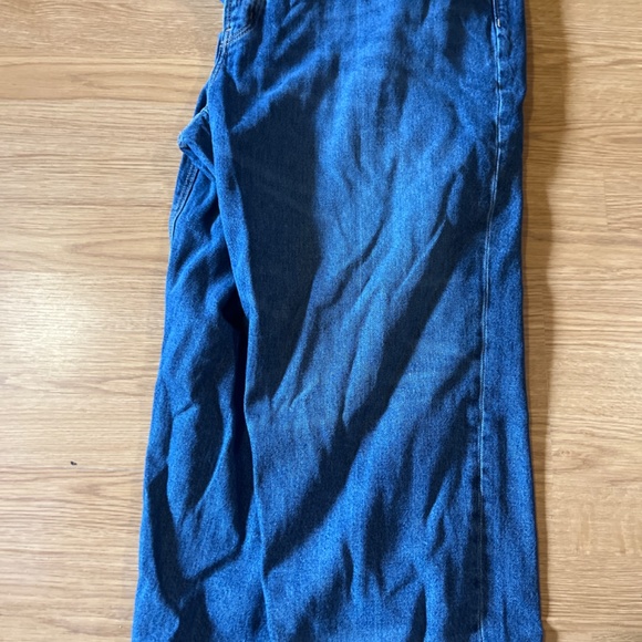 Old Navy jeans - Picture 3 of 3